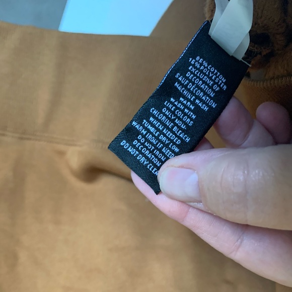 San Francisco 49ers Oversized Women’s Cropped Hoodie NWT 🌴 - Picture 12 of 13